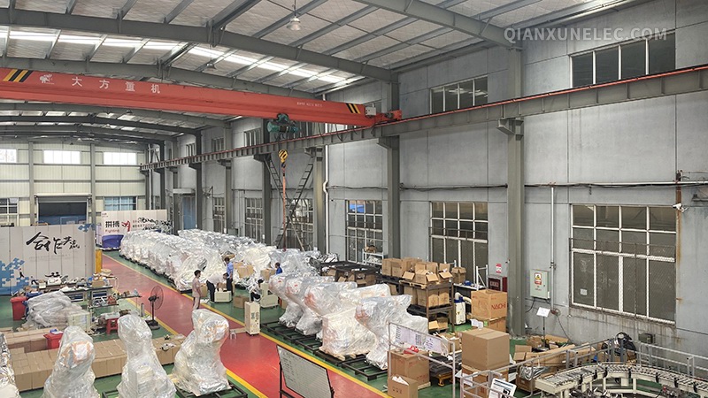 公司生产车间全力以赴完成生产任务