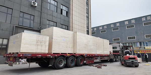 苏州前迅非标自动化产线装车发往越南，赋能电子行业智造升级